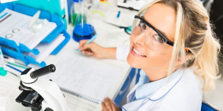 checklist-para-uma-melhor-organizacao-de-tarefas-em-um-laboratorio.jpeg