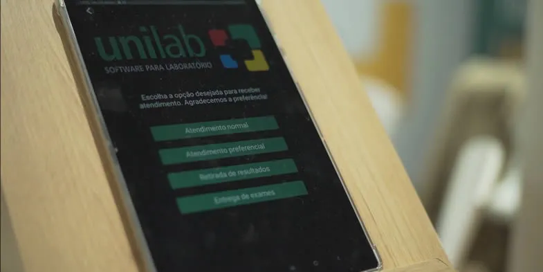 Atendimento Humanizado em Laboratórios: Como a Tecnologia Pode Torná-lo Ainda Melhor – UNILAB – Software para Laboratório Atendimento Humanizado em Laboratórios: Como a Tecnologia Pode Torná-lo Ainda Melhor - UNILAB - Software para Laboratório